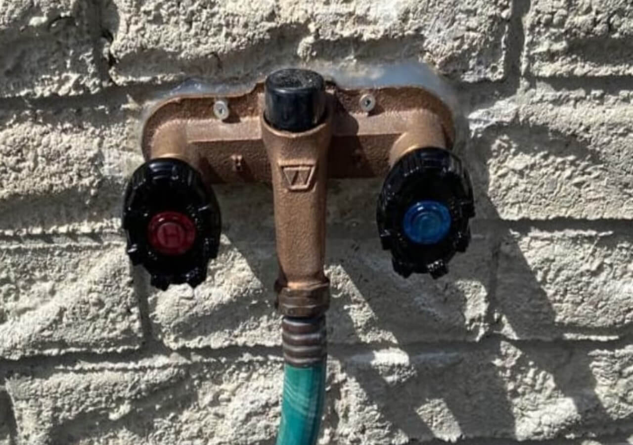Hot Water Tap Outside Img